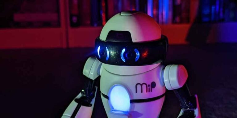 Ghost Hunters Turn To Robots To Help Them Track Down Spooks
