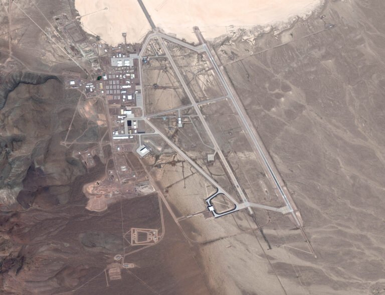 What is Area 51?  Conspiracy theory explained – The Sun