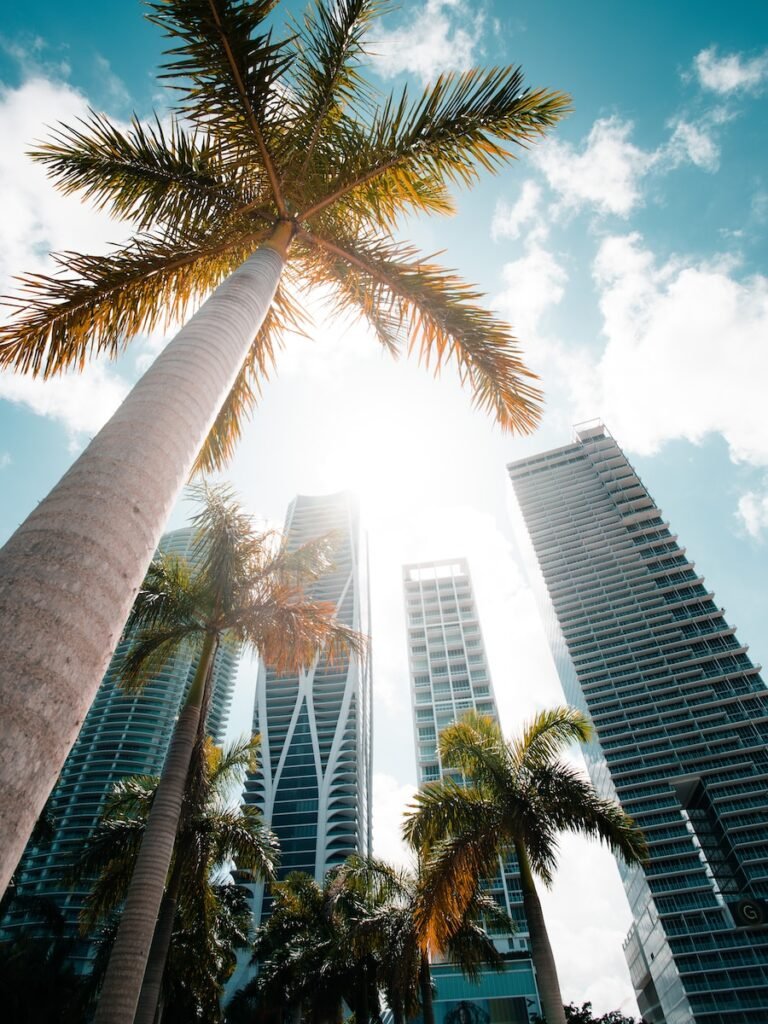 10 Reasons Not To Buy A Condo In Miami (Unless You’re Filthy Rich)