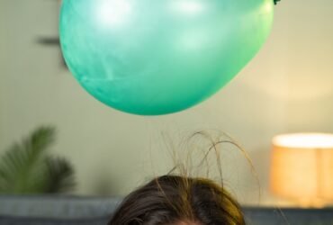 After 2,600 years, we finally know how static electricity really works