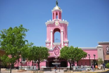 Casa Bonita cliff divers, entertainers plan to unionize