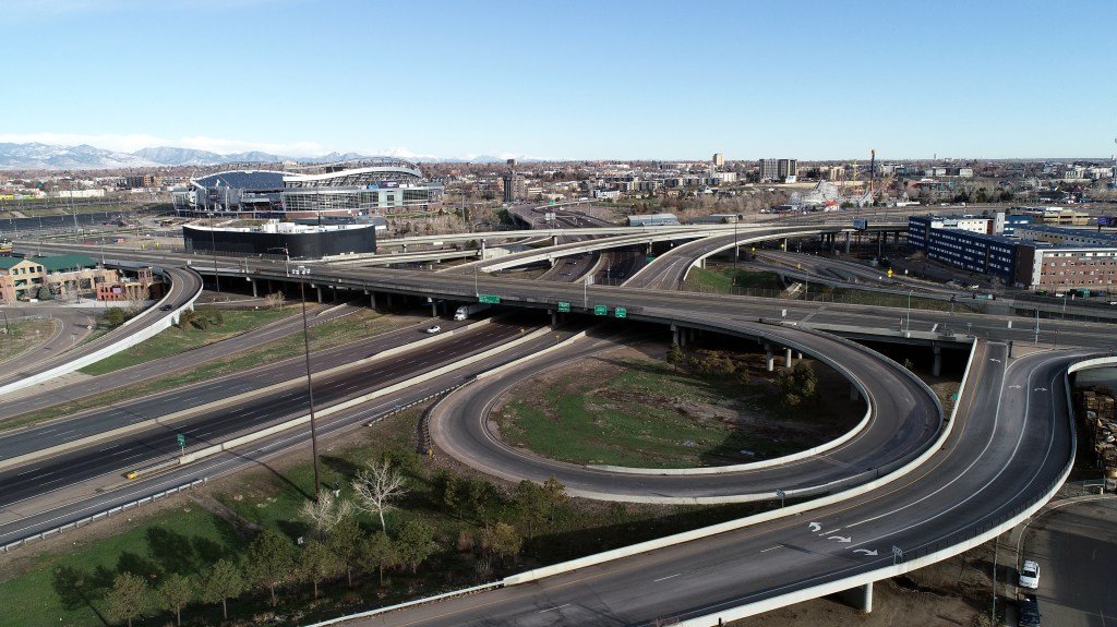 Denver street racer arrested on I-25 for competitive speeding