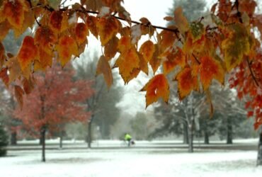 Denver to see its first snow, 2 feet in mountains