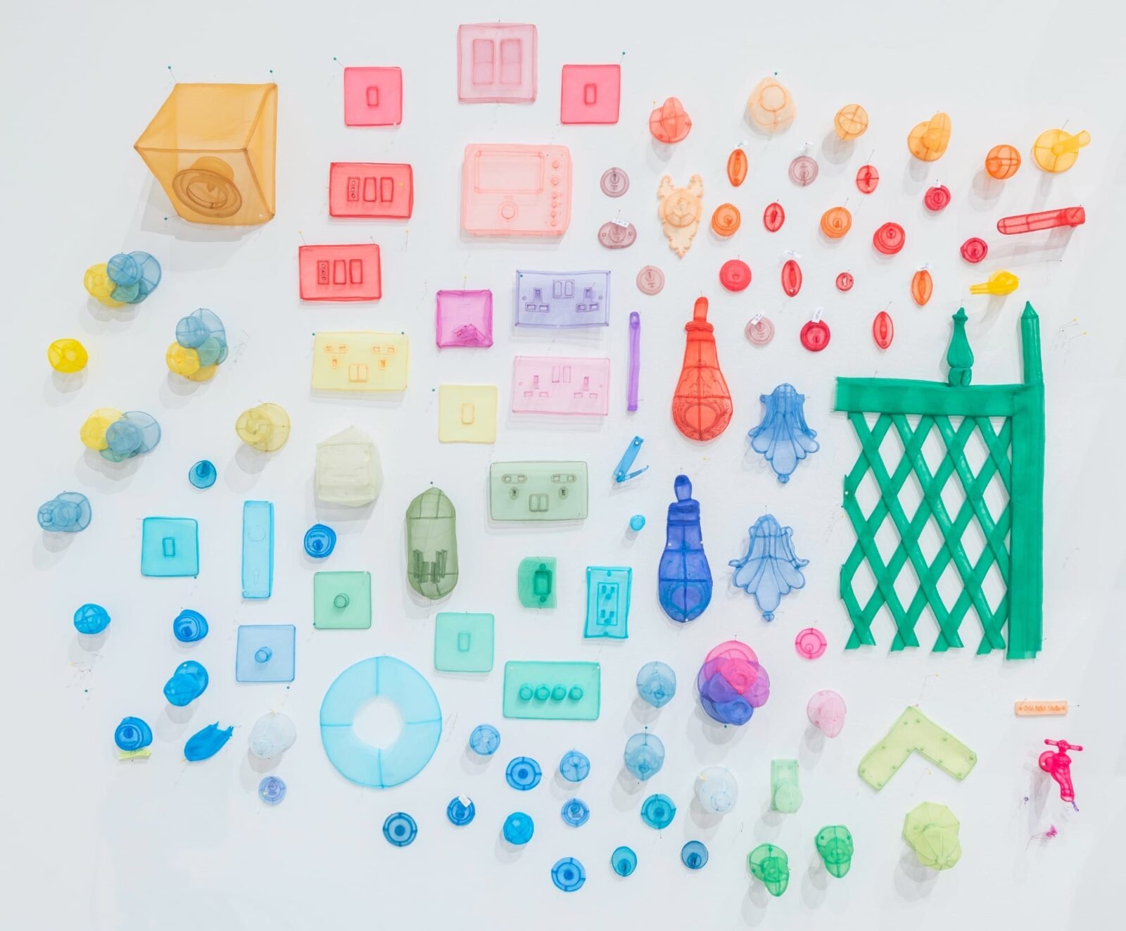 From delicate objects to monumental architecture, Do Ho Suh embraces the process – colossally