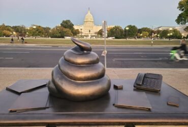 Sculpture of a turd on Nancy Pelosi's desk appears on the National Mall