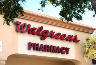 Walgreens closing stores in Aurora, Denver