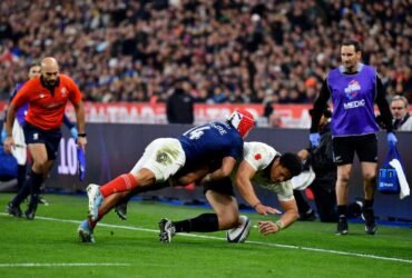 France beat All Blacks in one point thriller