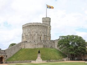 Masked Men Break Into UK's Windsor Castle Estate, Steal Vehicles: Report