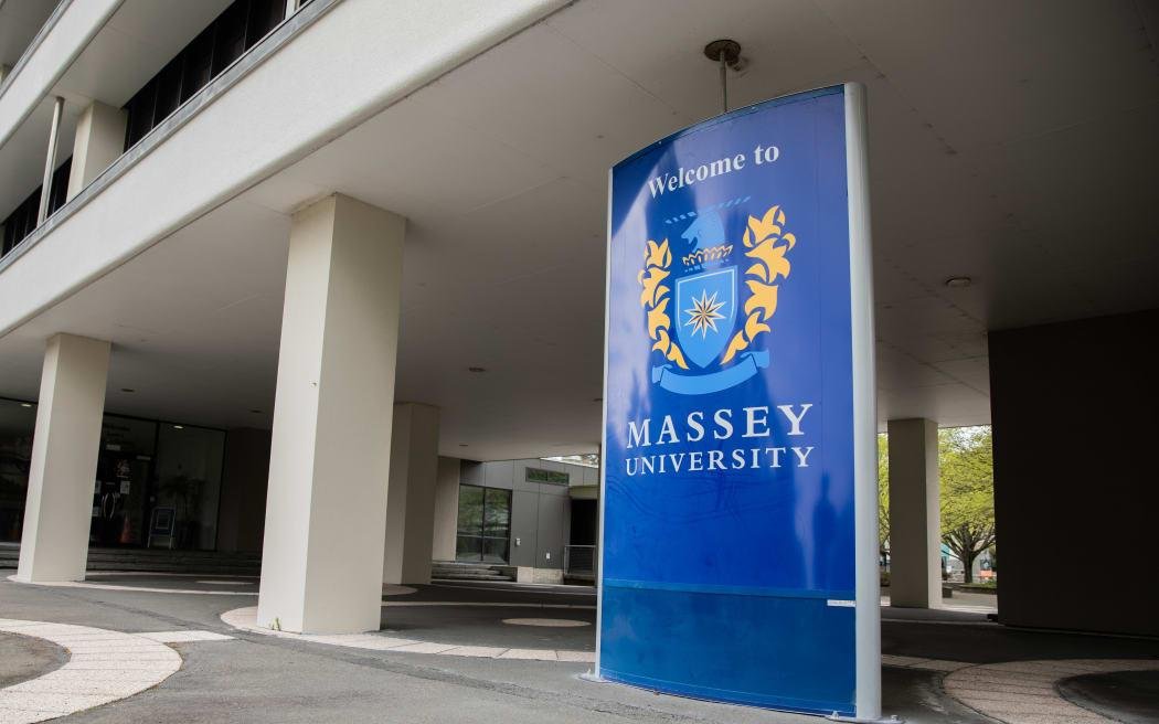 Massey to stop funding Students' Association