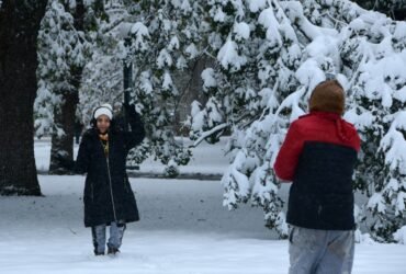 Snowstorm to continue through Saturday morning