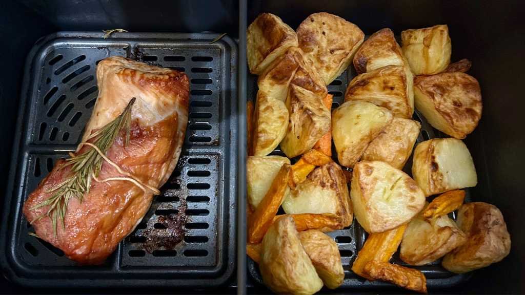 Turkey and roast potatoes and carrots in an air fryer