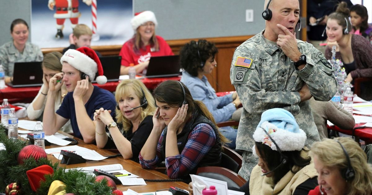 69 Years Ago, A Single Call Kicked Off NORAD Santa Tracker