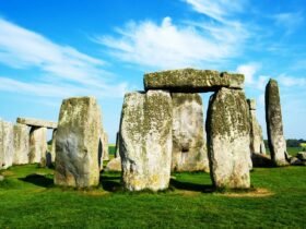 Archaeologists think they have solved a 4,500-year-old Stonehenge mystery