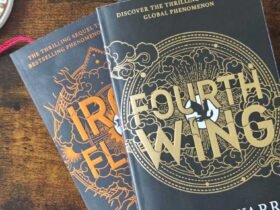 Fourth Wing and Iron Flame Books