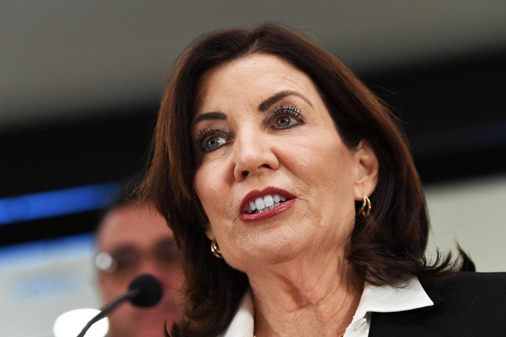 Gov. Hochul must come down hard on lawmakers to protect New Yorkers from lunatics