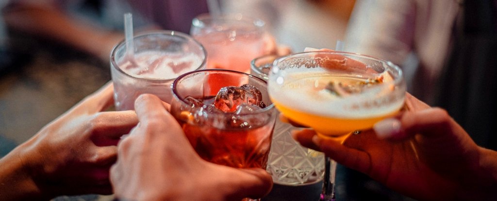 Scientists Reveal What Alcohol Is Doing to Your Sleep : ScienceAlert