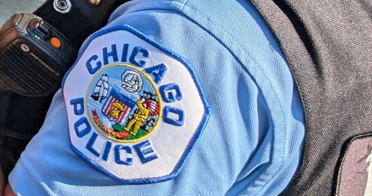 Six weeks after a wave of armed robberies began, the CPD is issuing its first warning to the public
