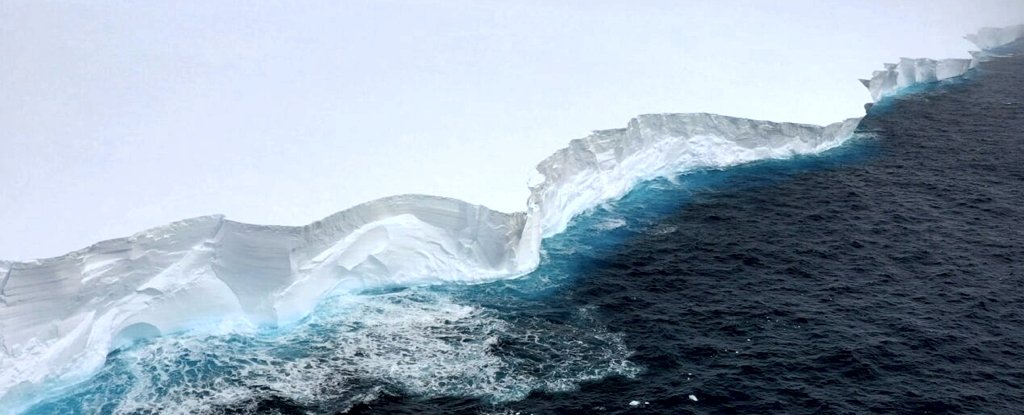 World's Largest Iceberg on Collision Course With Remote Islands : ScienceAlert