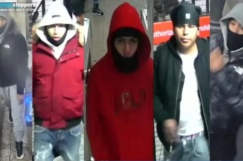 Brazen Masked theft Crew tries to grab 3 women's handbags in NYC Spree: Cops