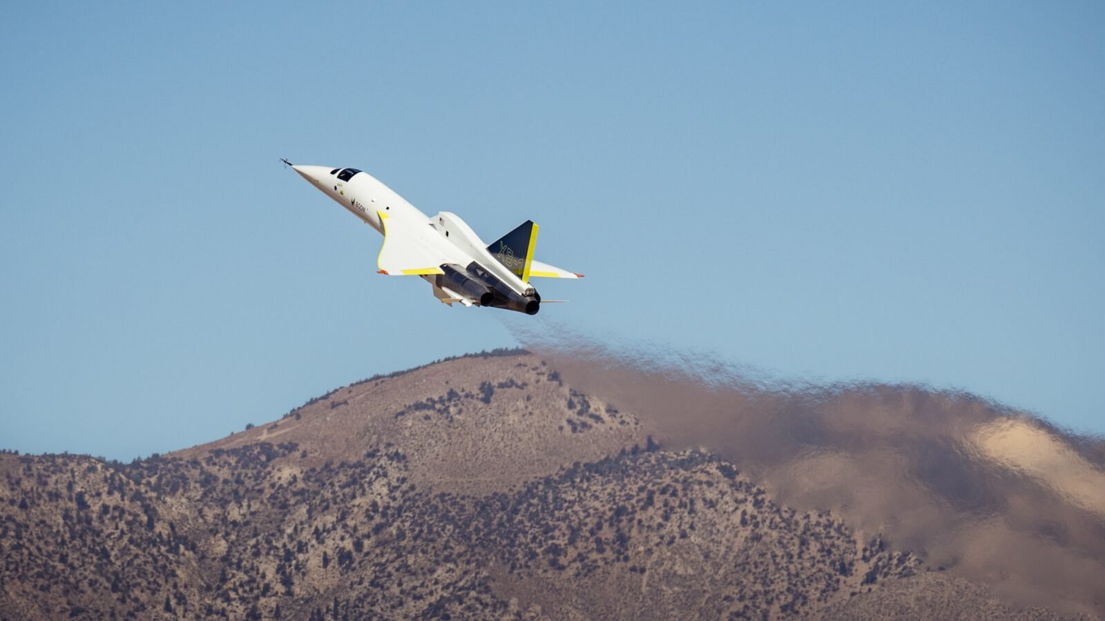 Experimental jet reaches supersonic flight, minus de Boom