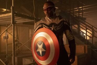 Captain America/Sam Wilson holding the Shield