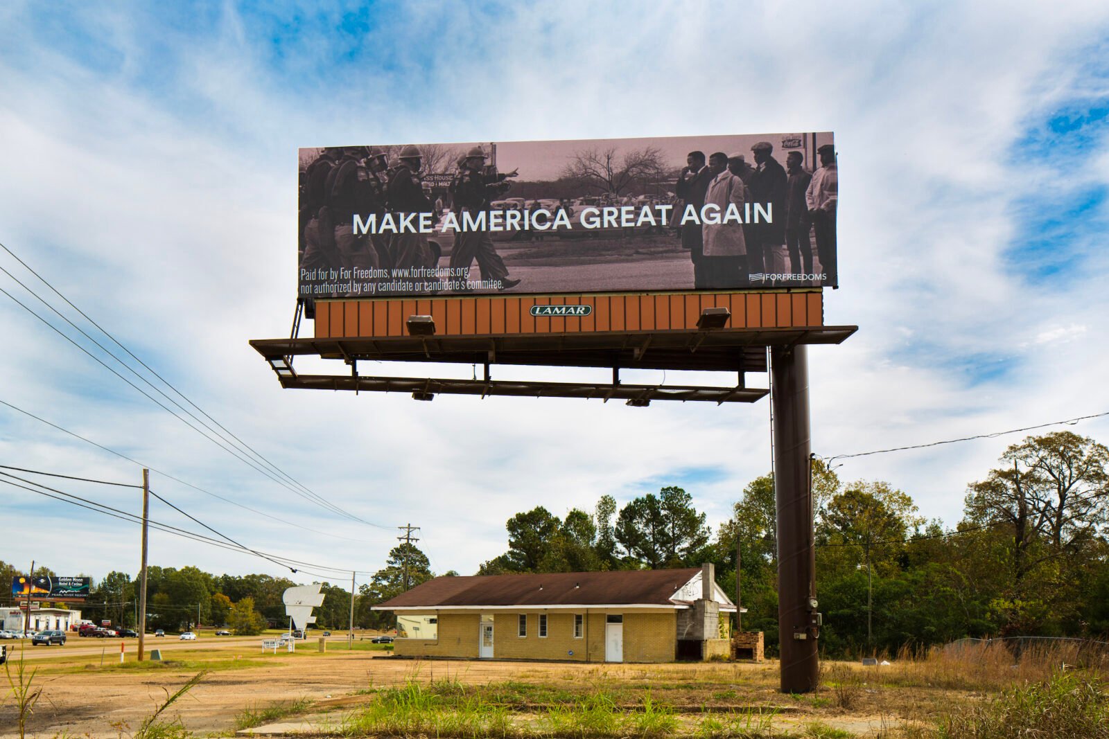 Mayor of Montgomery calls for the removal of "politicized" Billboard -Artwork