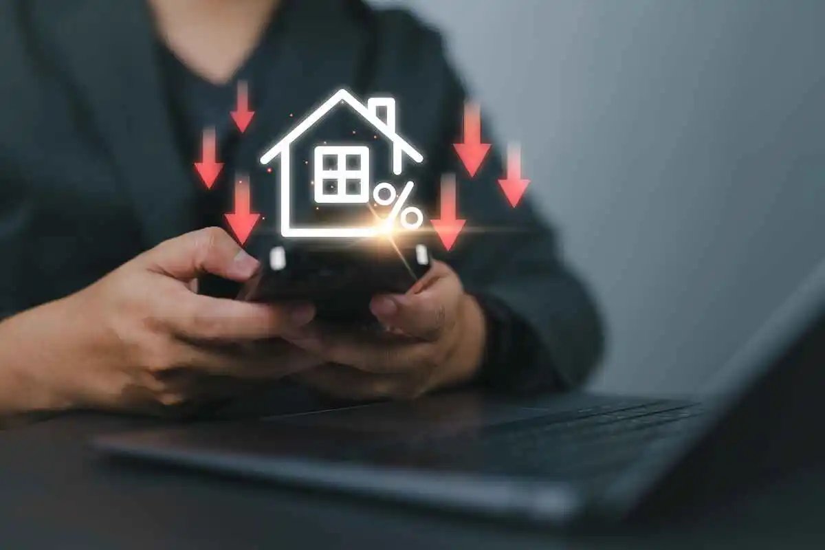 How much lower can the mortgage interest rate fit with all this drama?