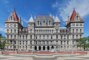 New York is moving to allow the title insurance for Staatsland Deals