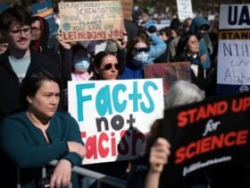 Stand Up for Science Rallies Draw Crowds Protesting Trump Cuts