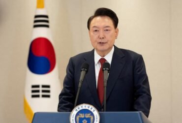 Sth Korea court cancels president's arrest warrant