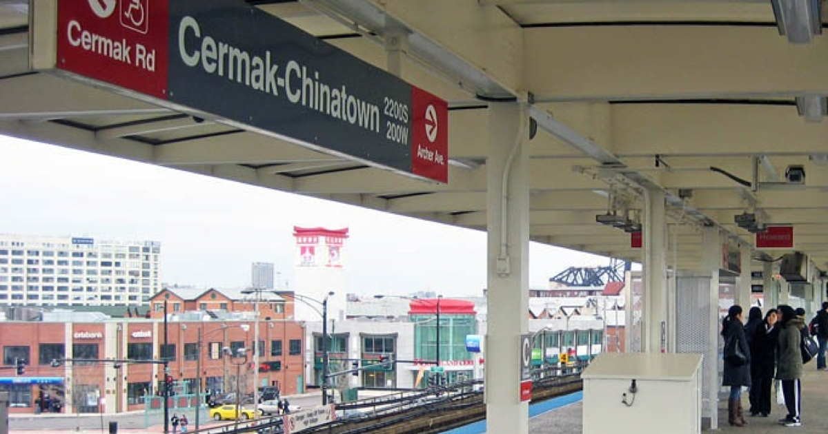 The man stabbed, the suspect held on Chinatown Red Line Station