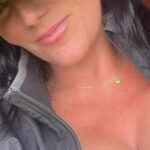 Seductive Fortune's Sam, 40, flooded with 500 messages from 'desirable' men during show