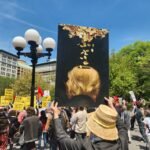 The best drawing and art of this year's massive protests this year