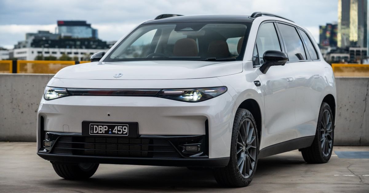 2025 Leapmotor C10 REEV review