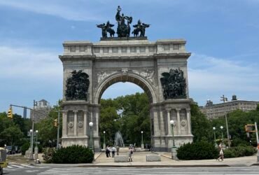 Brooklyn's Grand Army Plaza Arch reopens after $ 8.9 million restoration