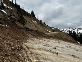 Cleanup begins on Loveland Pass, U.S. 6 remains closed