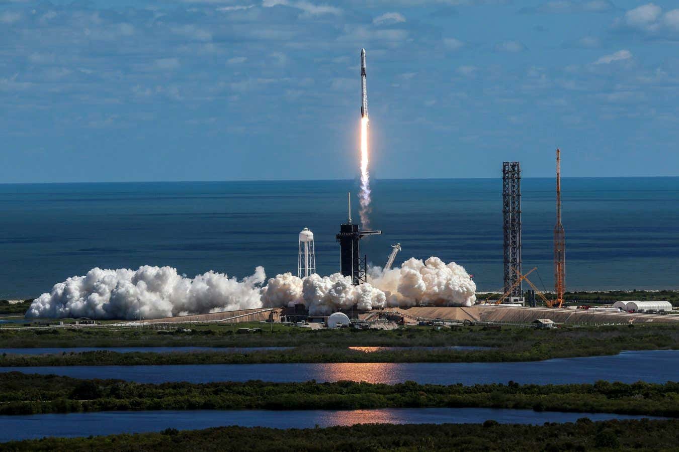 Could reusable rockets make solar geoengineering less risky?