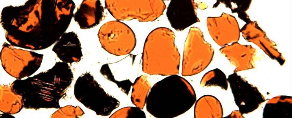 Fiery Orange Gems From The Moon Reveal Secrets of Its Violent Past : ScienceAlert