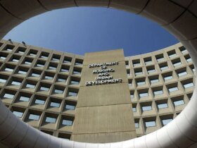 HUD runs back mortgage standard guide as too 'difficult'