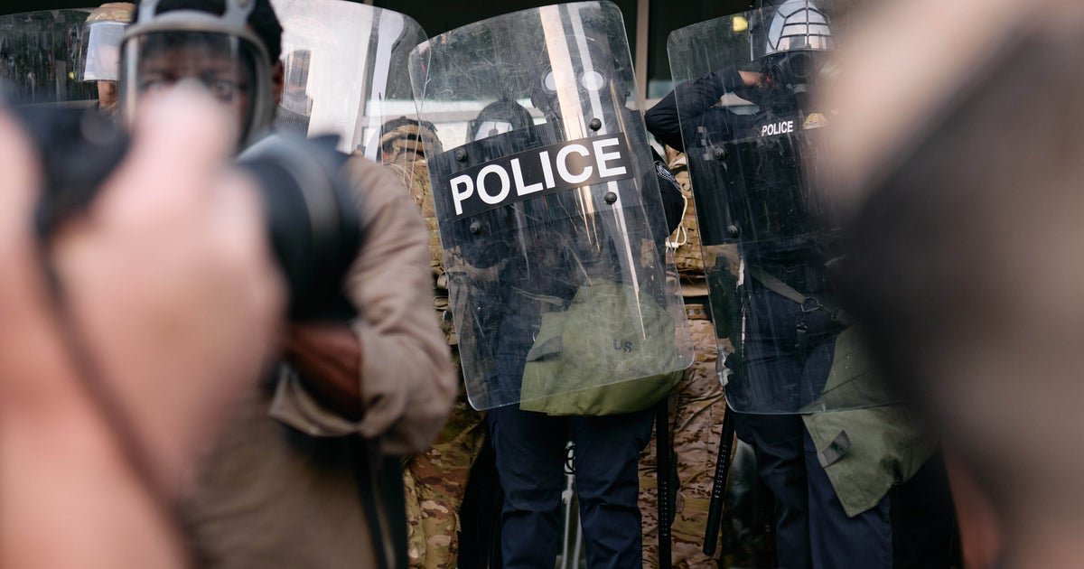 LA Police Swiftly Enforce Curfew As Protests Over Trump's Immigration Crackdown Continue