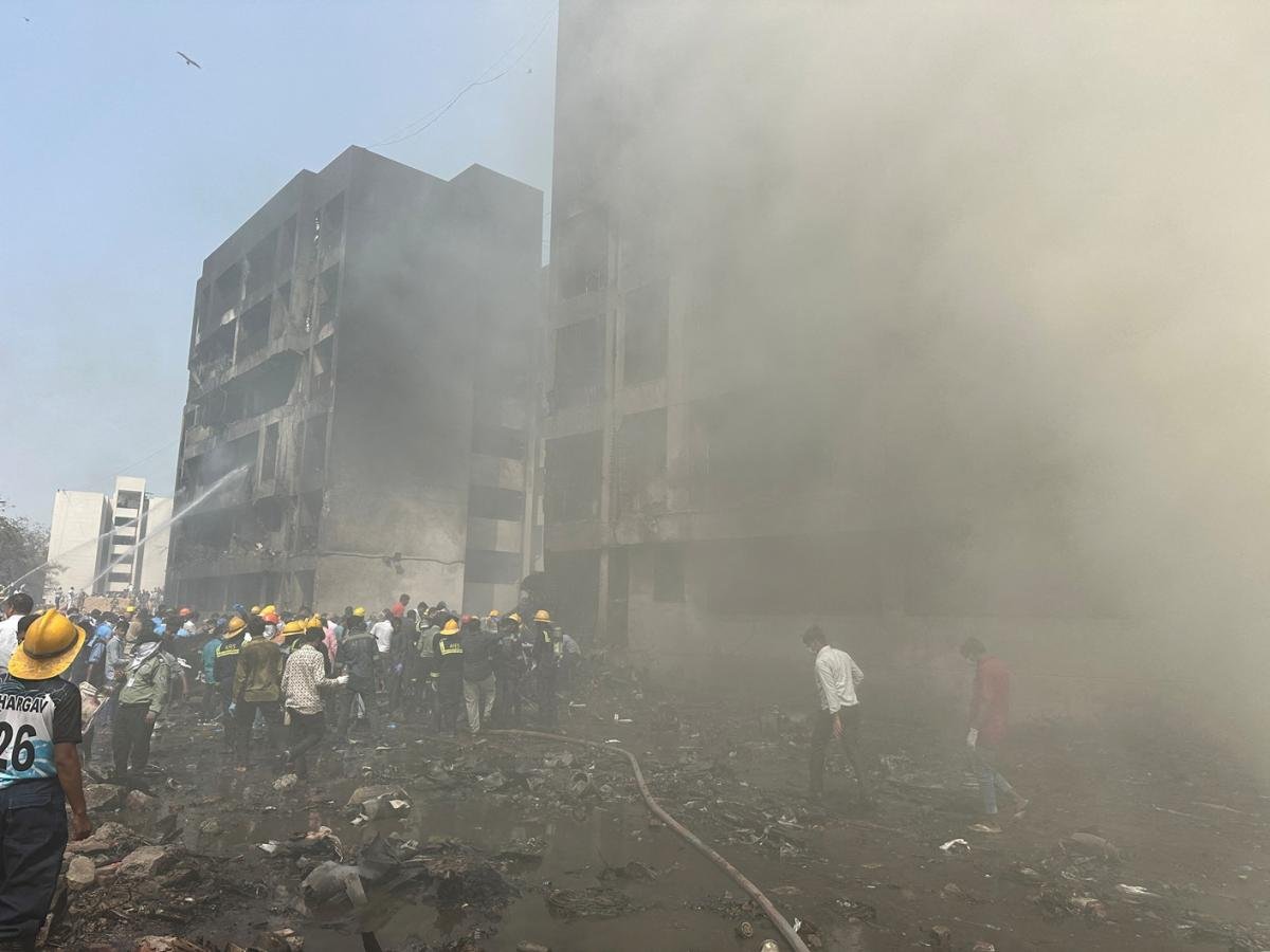 'Many killed' in India plane crash