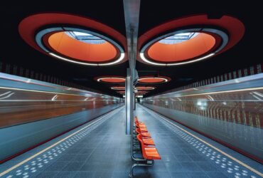 Thibault Druuter catches architectural symmetry in Europe's metro stations - Kolossal